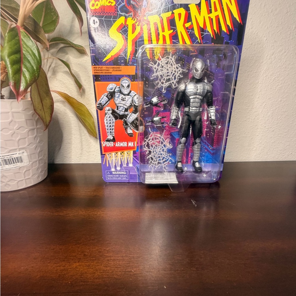 Spider Armor MK1 Marvel Legends Action FIgure Retro Series Armored Spider-Man